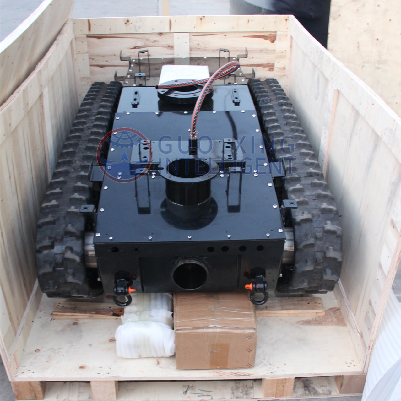 Heavy Duty 300kg Large Tracked Robot Chassis from China manufacturer ...